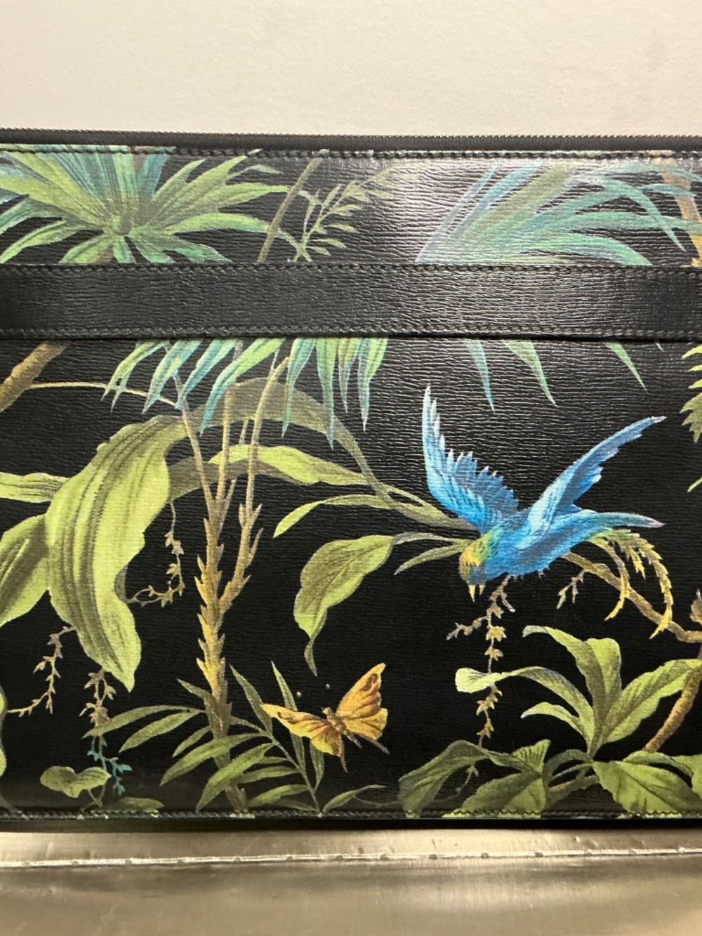 Gucci Black Leather Tropical Bird Print Clutch Pouch Bag Adjustable strap - Picture 4 of 16